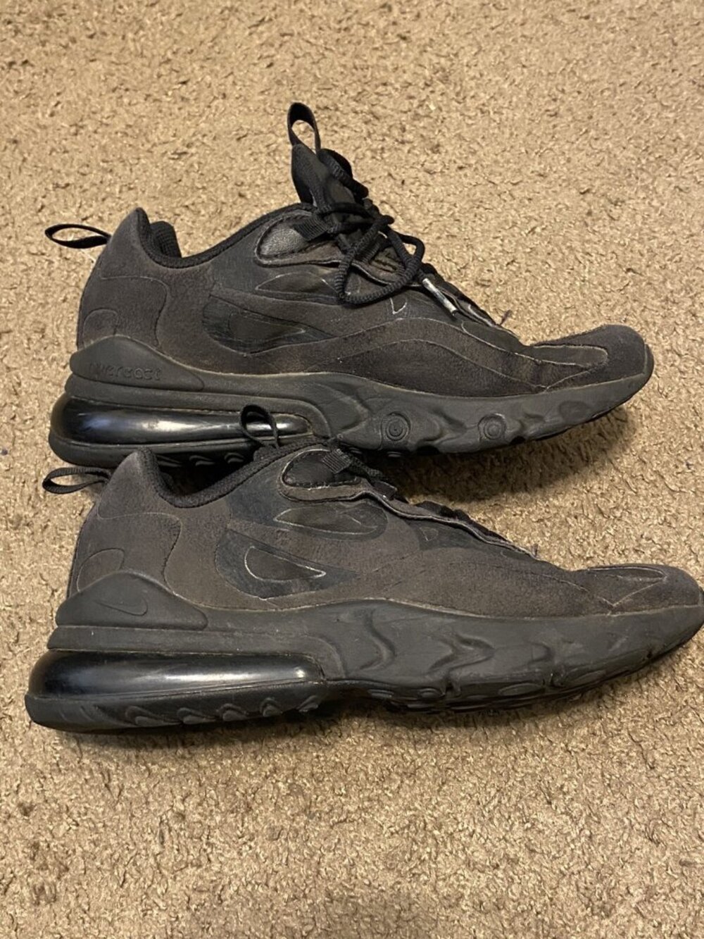 Nike Air Max 270 React Size 5Y Womens 6.5 Triple Black Athletic Shoes BQ0103-004